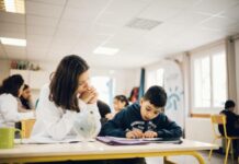 accompagnement à la scolarité en faveur des enfants en difficulté et le soutien à la parentalité