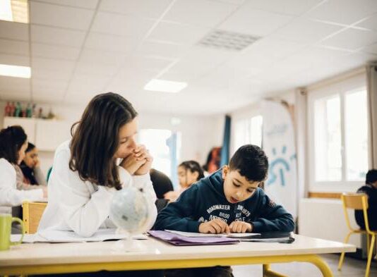 accompagnement à la scolarité en faveur des enfants en difficulté et le soutien à la parentalité