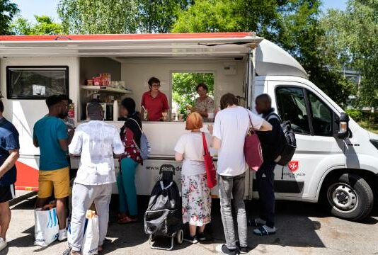 La Fondation apporte son soutien à l’activité des Foodtrucks solidaires en Ile-de France La Fondation Française de l'Ordre de Malte accompagne le déploiement des Foodtrucks Solidaires en 2026