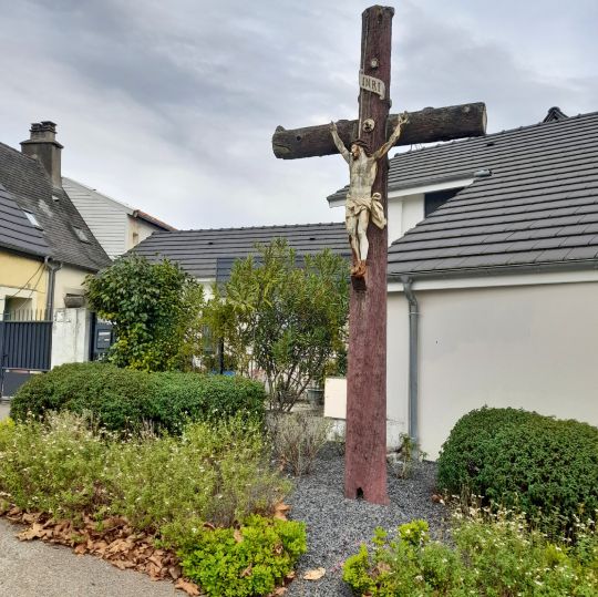 restauration du Calvaire de Juillan conduite par SOS Calvaires