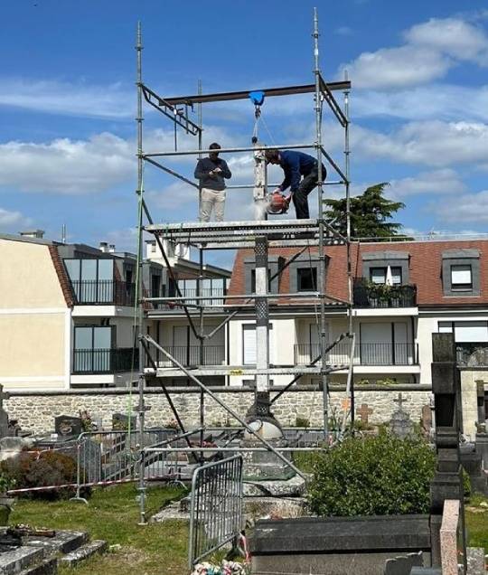 Restauration du calvaire de Marly-le-Roi menée par SOS Calvaires et soutenue par la Fondation